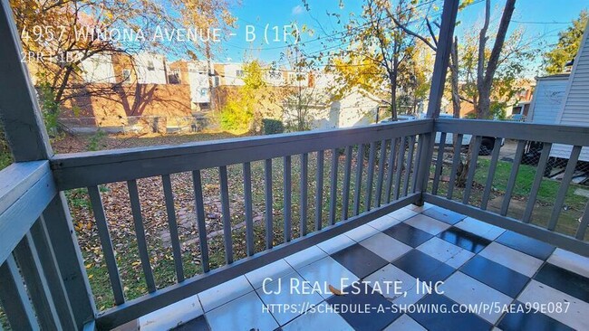 Building Photo - 4957 Winona Ave