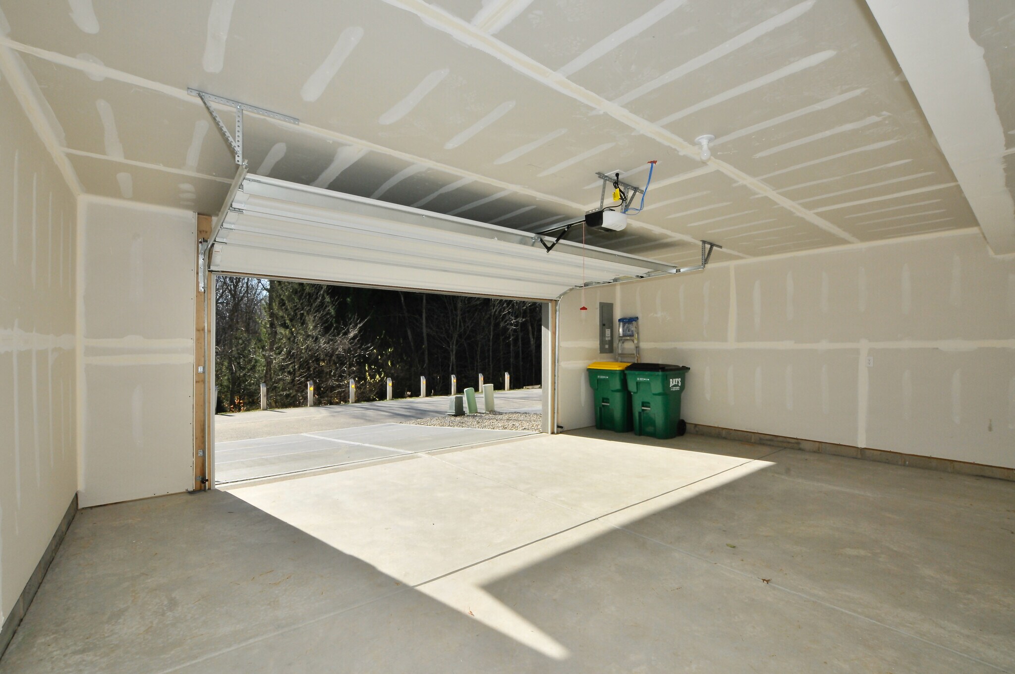 Building Photo - 927 Yorkshire Ln