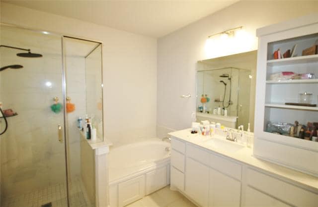 Building Photo - 218 Mockingbird Dr