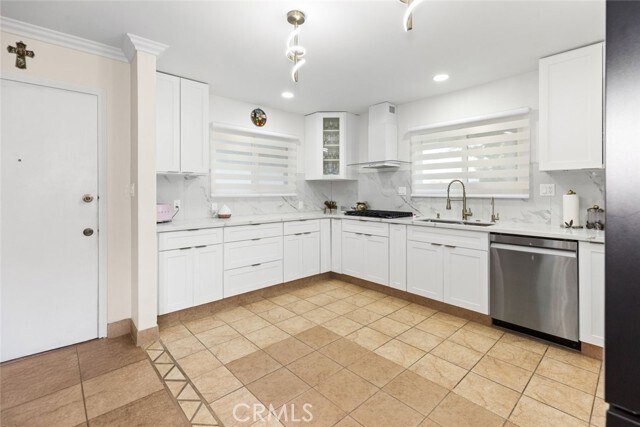 Building Photo - 11377 Gaynor Ave