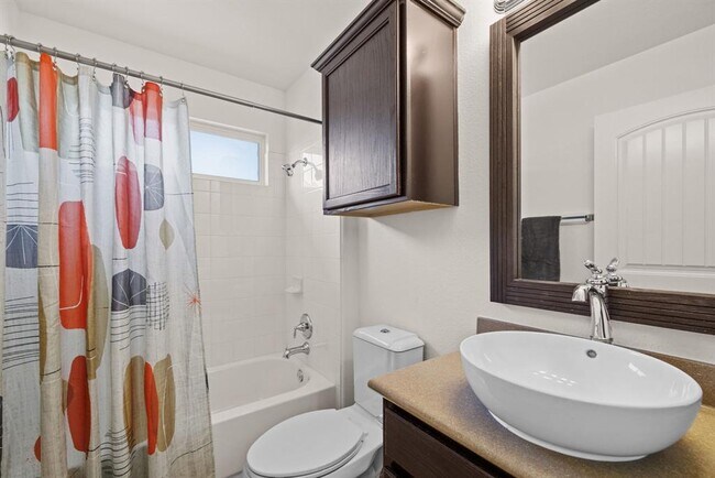 Building Photo - 1408 Biscuit Dr