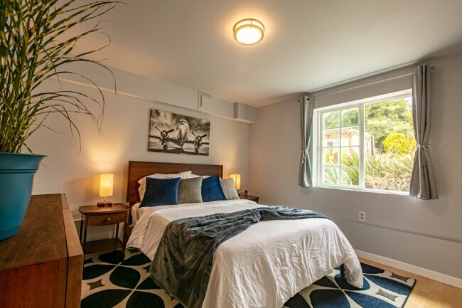 Primary Photo - 234 Del Prado Dr