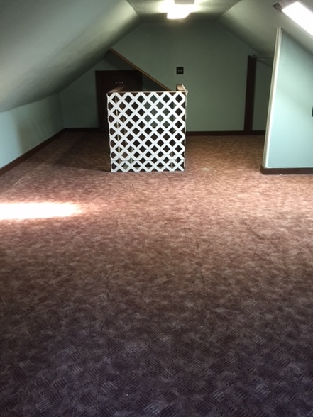 Building Photo - 4420 Van Atta Rd