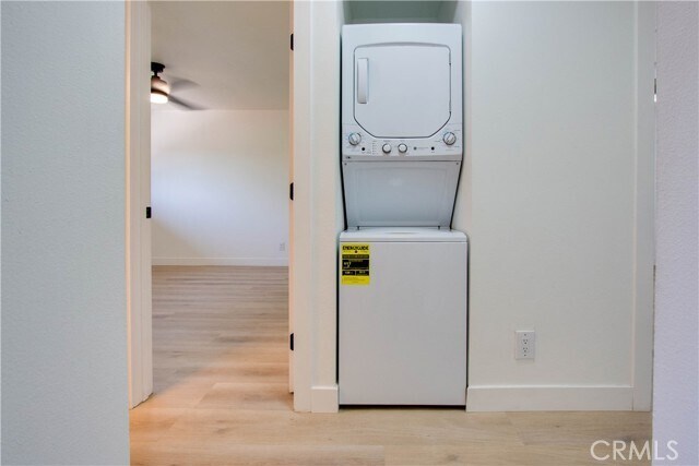 Building Photo - 226 N Citrus Ave