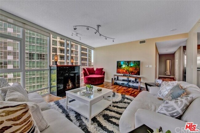Building Photo - 3141 Michelson Dr