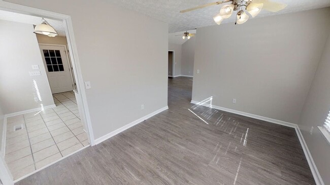 Building Photo - Cobblestone Subdivision - Single Family