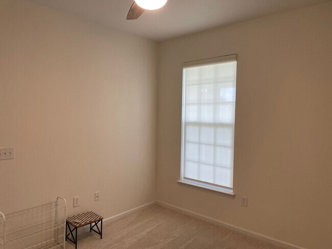 Building Photo - 968 Great Egret Cir SW