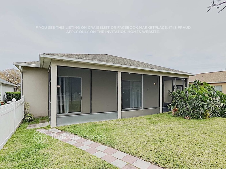 Building Photo - 208 Farrington Ln