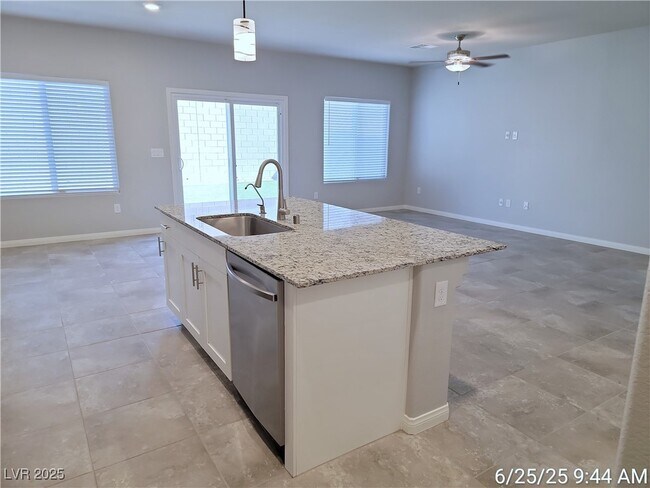 Building Photo - 3836 Lambent Ave