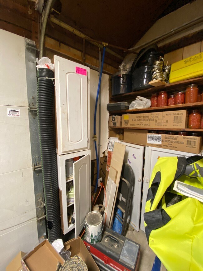 Building Photo - 167 Peacock Walk