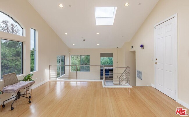 Building Photo - 23639 Clover Trail