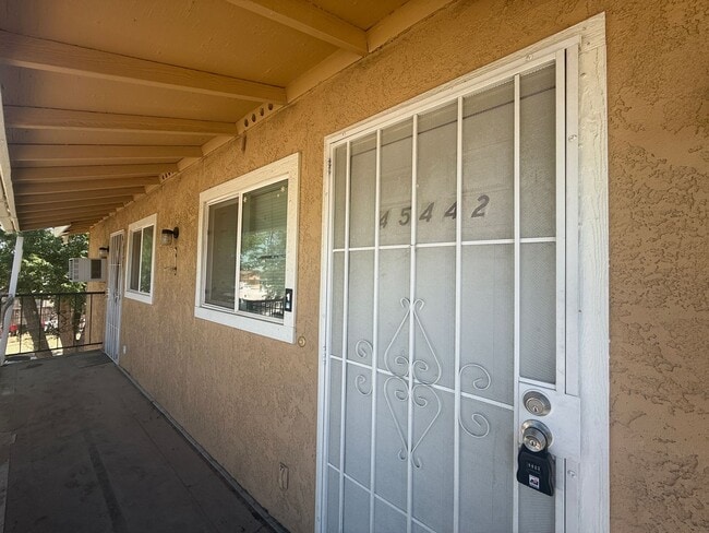 Building Photo - 45442 10th St W