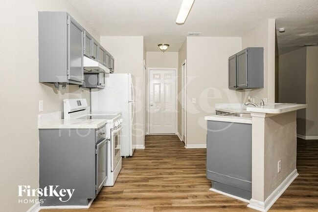 Building Photo - 2999 Ponce De Leon Blvd