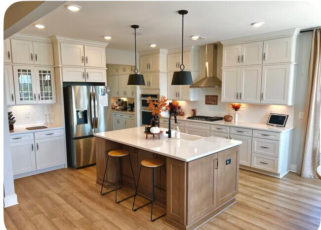 Building Photo - 109 Yona Dr