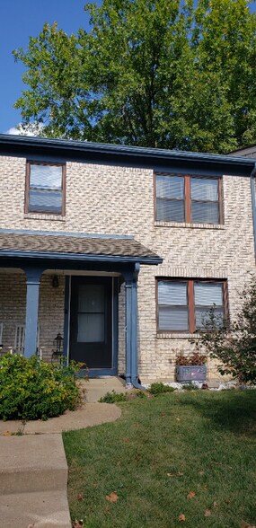 Primary Photo - 2408 Hidden Meadow Ln