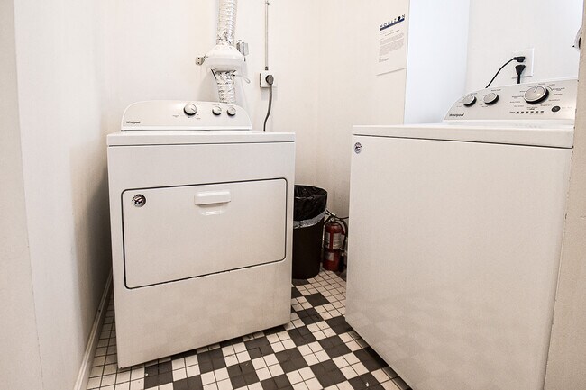 Building Photo - The Daily Record Bldg