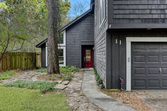 Building Photo - Great house in great neighborhood