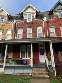 Building Photo - 116 N 11th St