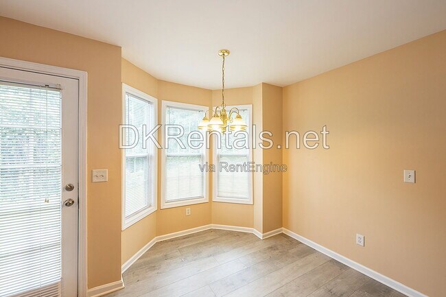Building Photo - 7712 Autry Cir