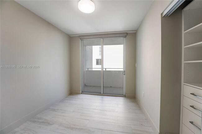 Building Photo - 1150 101st St