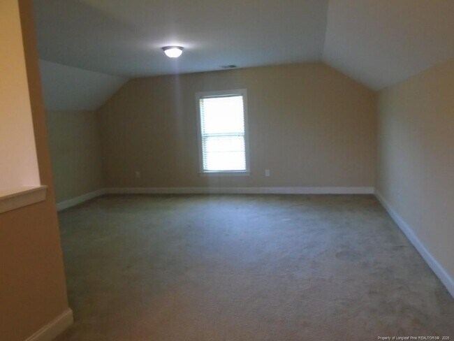 Building Photo - 115 Ammunition Cir