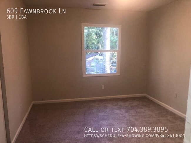 Building Photo - 609 Fawnbrook Ln