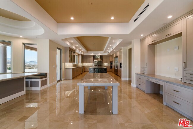 Building Photo - 11631 Poema Pl