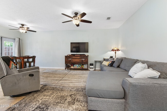 Building Photo - 2428 Causeway Manor Ct