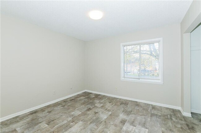 Building Photo - 2055 Alison Ct SW