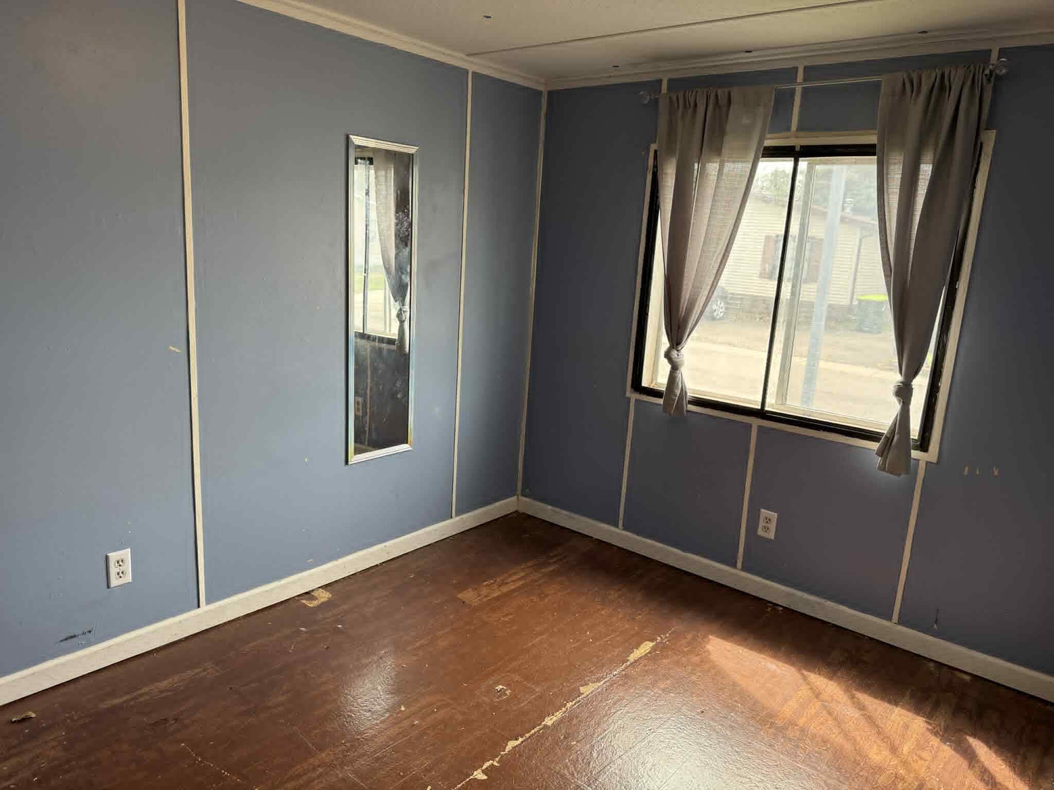 Building Photo - 48592 Leafdale Ct