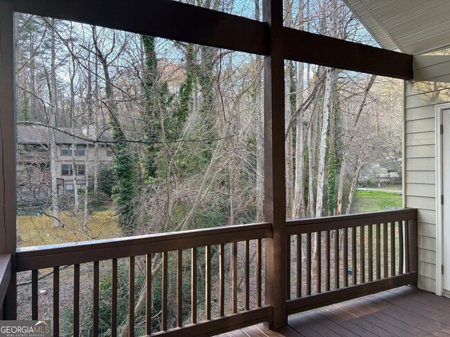 Building Photo - 74 Lockerbie Ct