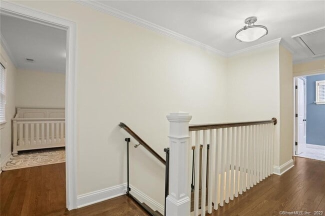 Building Photo - 10 Harvann Rd