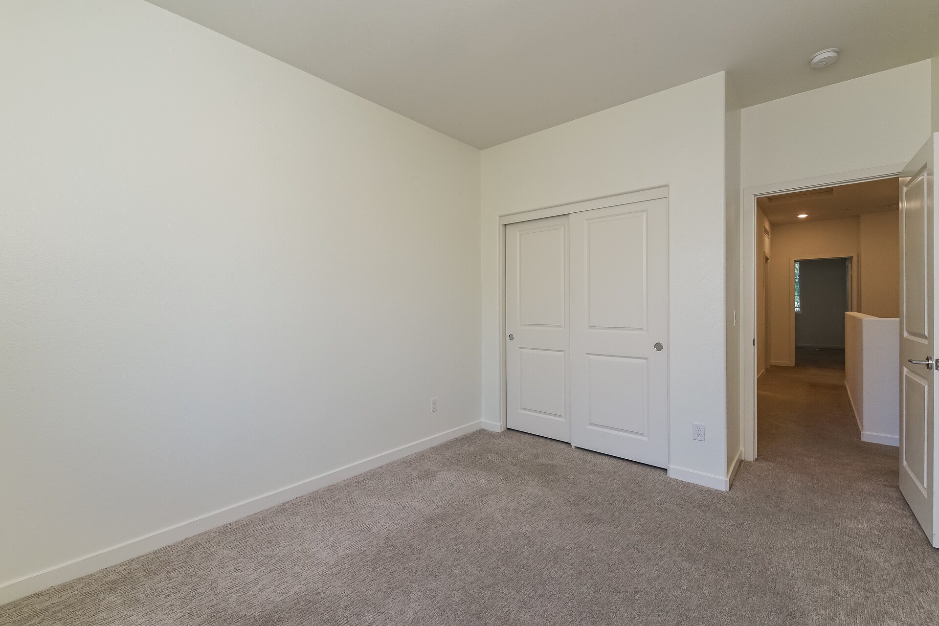 Building Photo - 8255 Sophie Ct