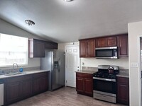 Building Photo - Situated In a Quiet Community Of Canyon Co...