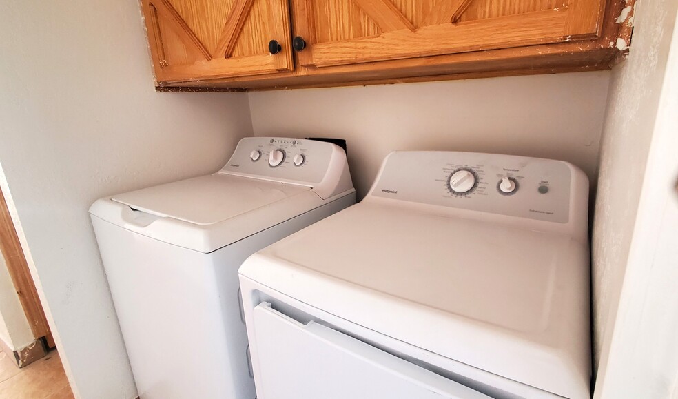Laundry - 2041 N Ajo Gila Bend Hwy