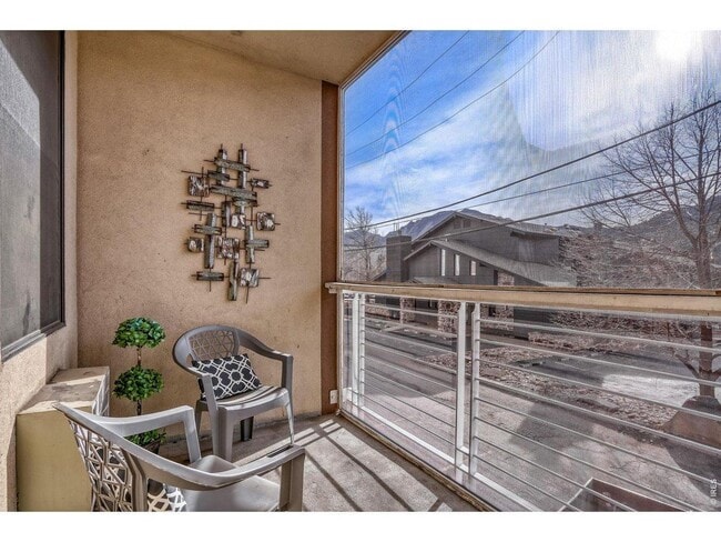 Building Photo - 2 Bed 2 Bath Condo In the Heart of Downtown Boulder!