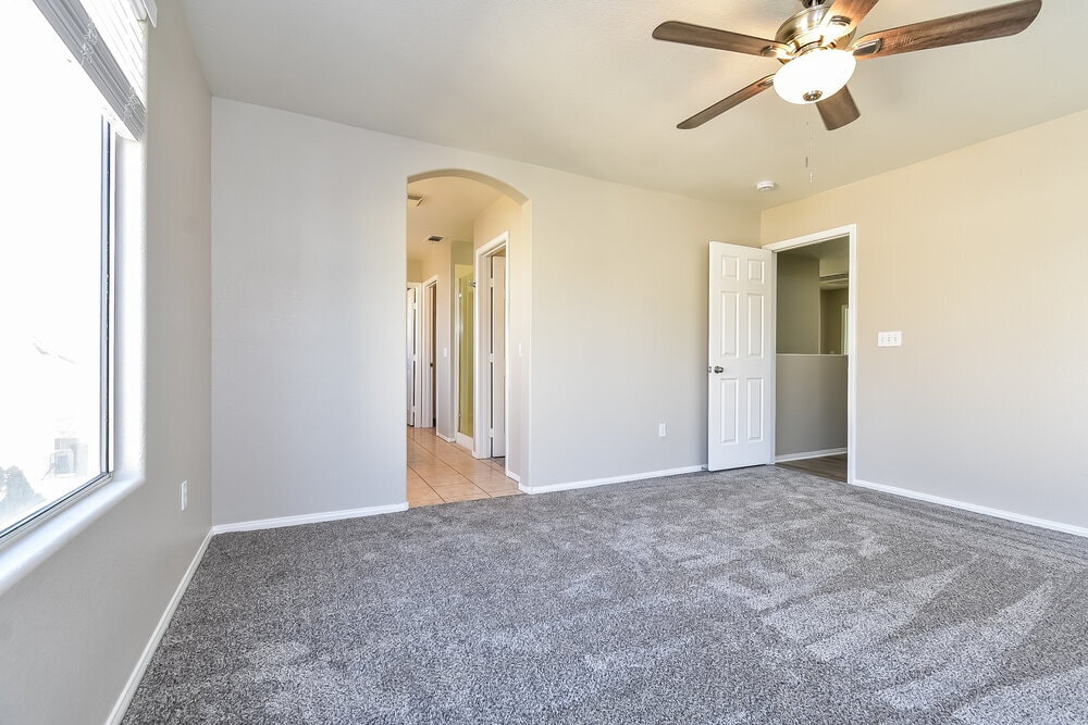 Building Photo - 9454 Havasu Canyon Ave