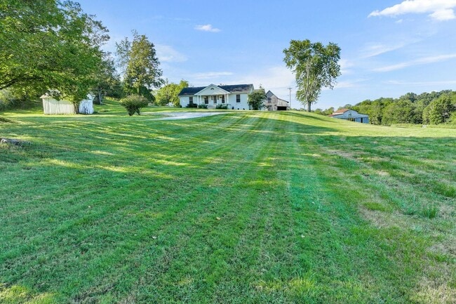 Building Photo - 4861 Bethesda Rd