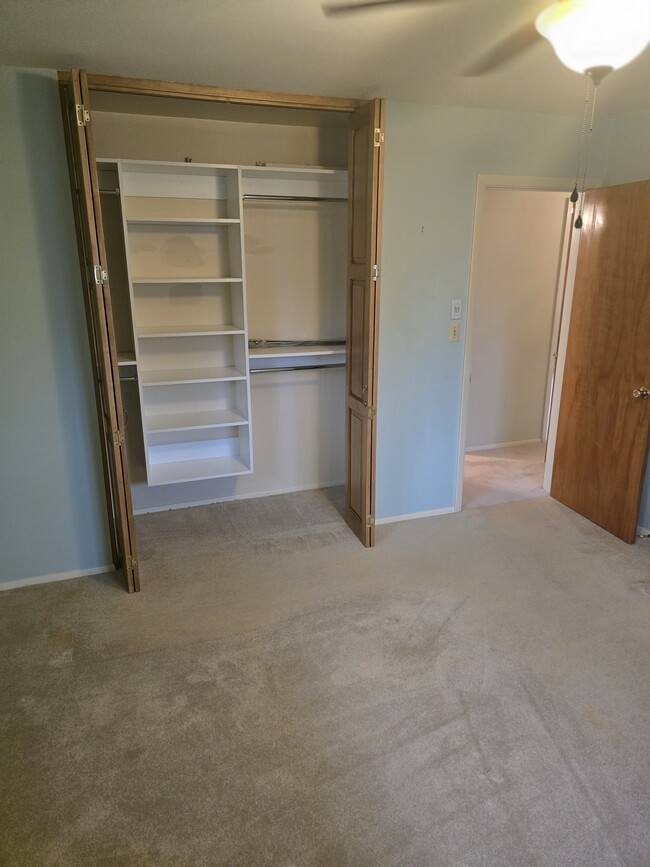 Building Photo - 209 Woodley Terrace