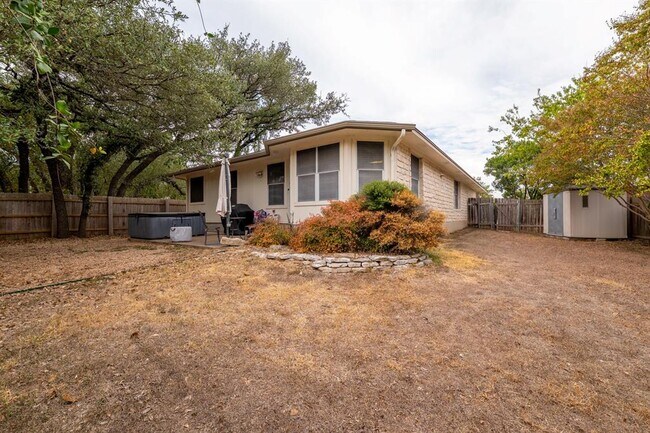 Building Photo - 13455 Moscow Trail