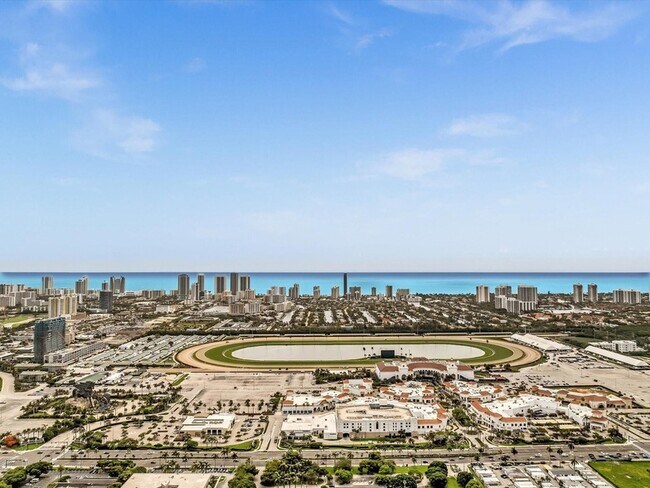 Building Photo - 401 Golden Isles Dr