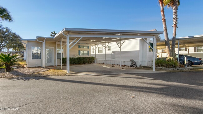 Building Photo - 1219 Thomas Dr