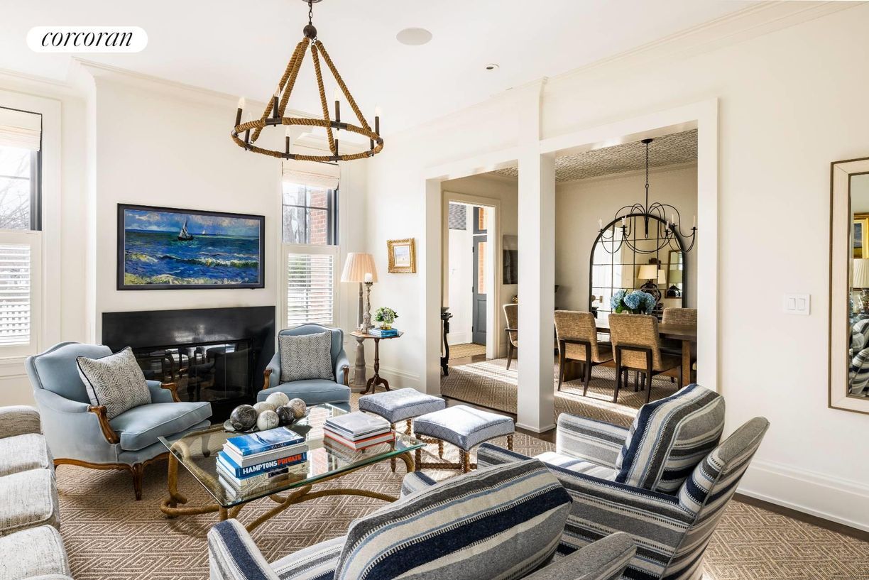 Building Photo - 43 Church St