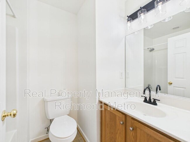 Building Photo - 1149 Grand Brook Dr