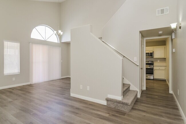 Building Photo - 1706 Autumn Rust Dr