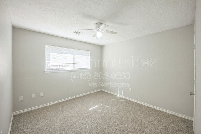 Building Photo - 9830 Cherokee St