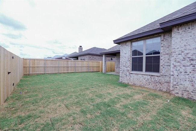 Building Photo - 4 bed 2 bath Cooper ISD