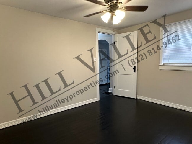 Building Photo - Cozy Two Bedroom in Northside Location