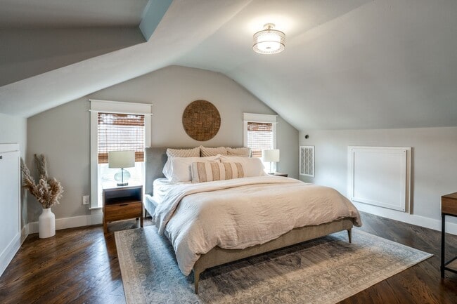 Building Photo - Lower Greenville Craftsman w/ Guest House