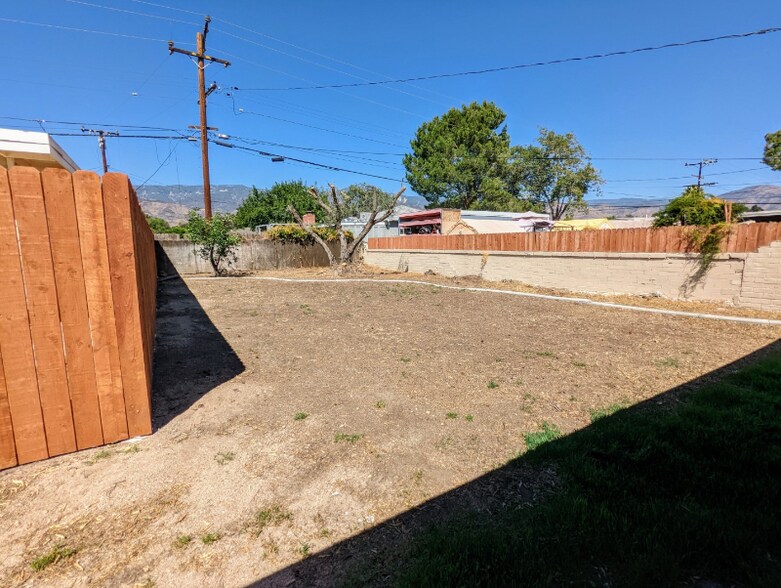 Building Photo - 156 E Marshall Blvd